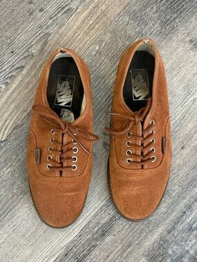 Vans Women’s  Suede Casual Tie Up Shoes Size 7 Mens 5.5  sone wear on back top